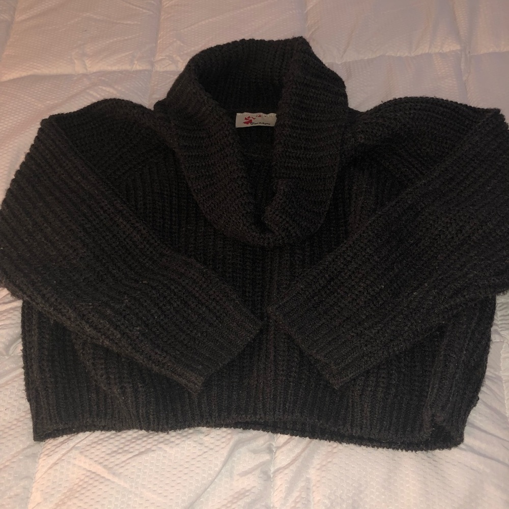 Thick Cowlneck Sweater